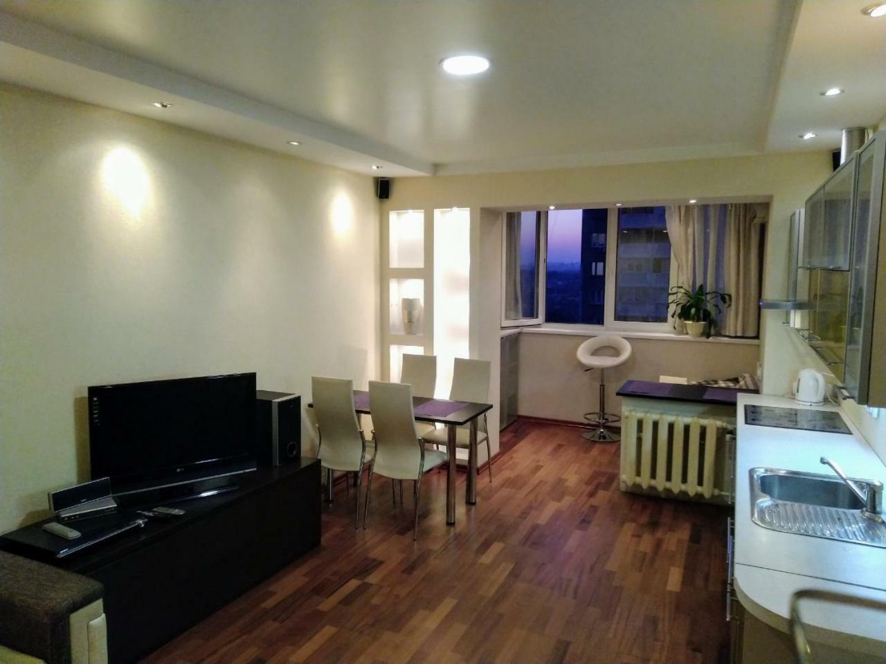 1/10 Вулиця Радунська Apartment Kiev Exterior foto